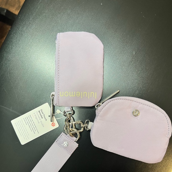 NWT  lululemon athletica dual pouch wristlet 💜 - Picture 5 of 5